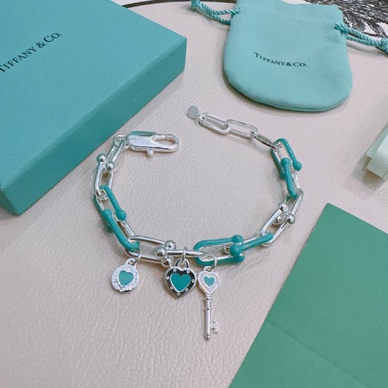 Tiffany bracelet 09yxx60